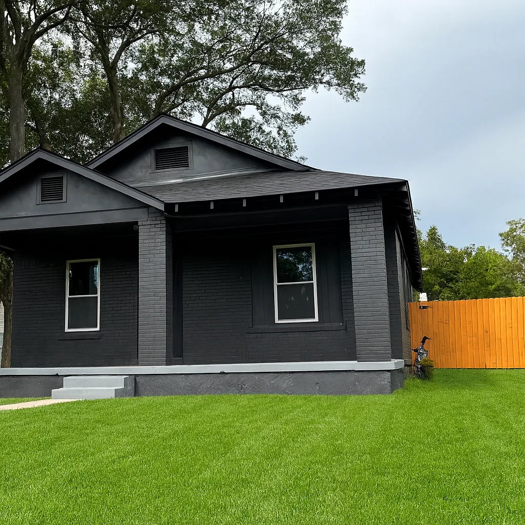4 bed, 1414 sqft, $1,550 — Photo 1