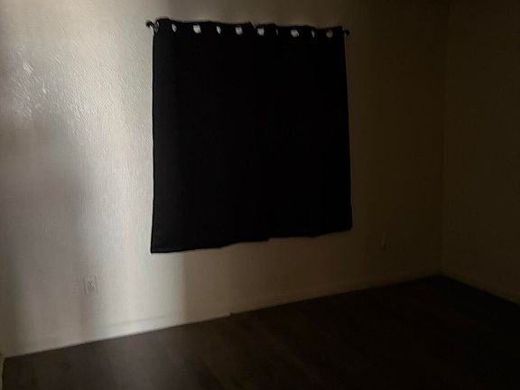 3rd image of 18202 N CAVE CREEK Road #216