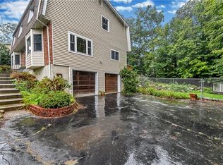 17 Esquire Rd, New City, NY 10956