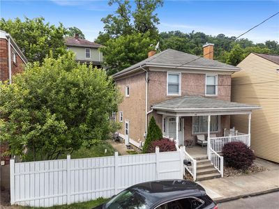 221 Sample St, Pittsburgh, PA, 15209