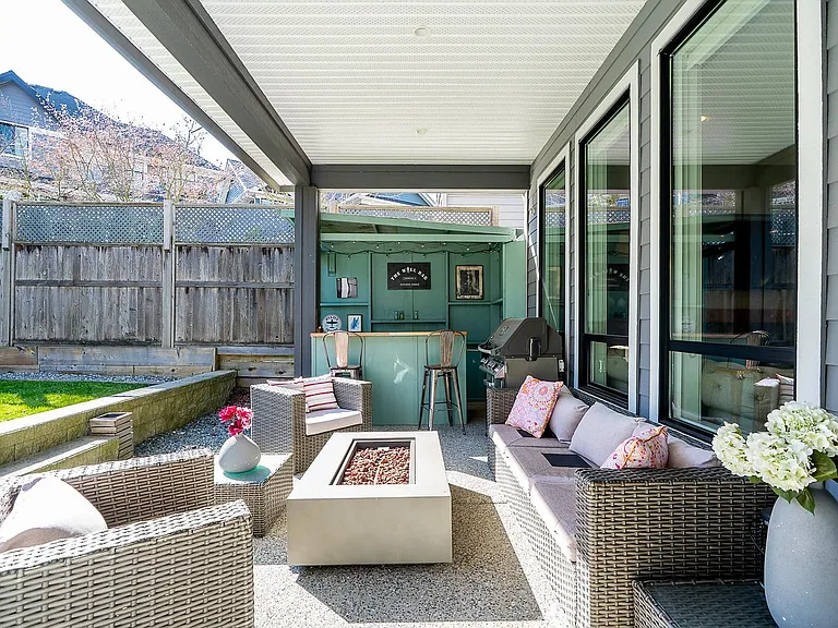 15708 Mountain View Dr — Photo 8