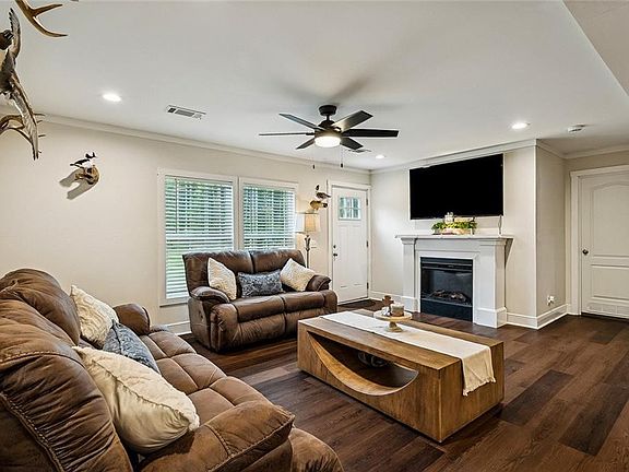 4th image of 81519 Lavinghouse Rd