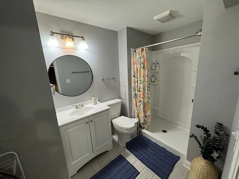 8833 Meadow Grass Ln — Photo 12