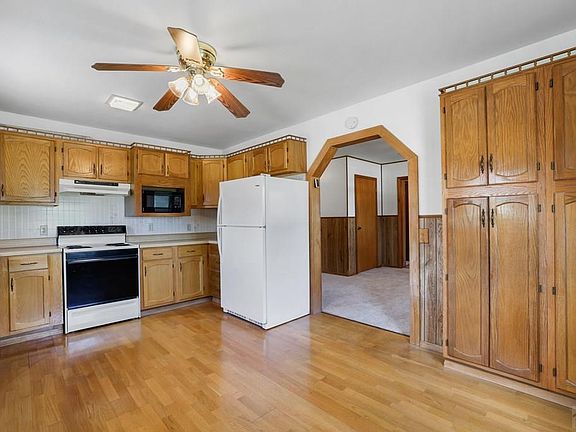 5th image of 620 E Virginia St