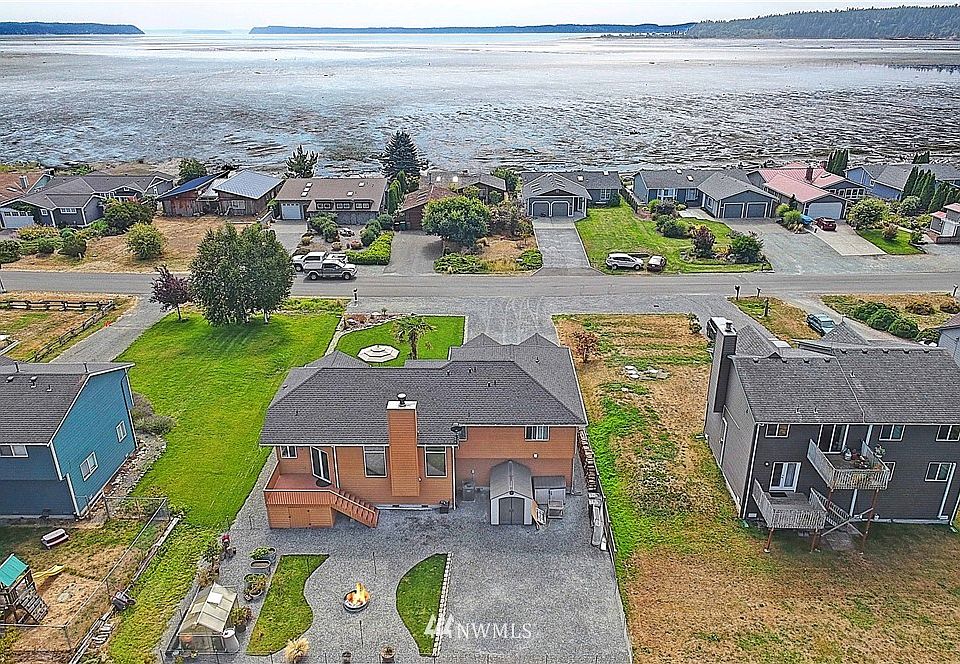 865 Livingston Bay Shore Drive, Camano Island, WA 98282 Zillow