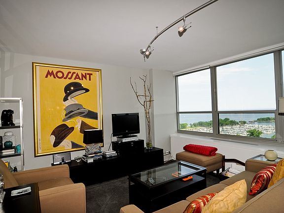 3rd image of 3550 N Lake Shore Dr APT 2306