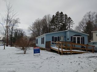 304 Hamilton Ave, Bangor, MI 49013