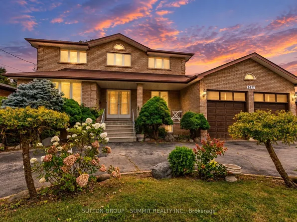 2477 Cliff Rd, Mississauga, ON L5A 2P1
