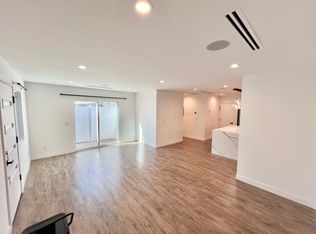 8551 Hillrose St, Sunland, CA 91040