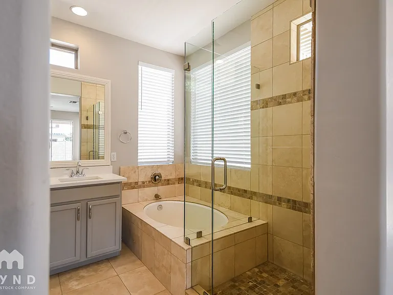 41201 N Yorktown Trl — Photo 11