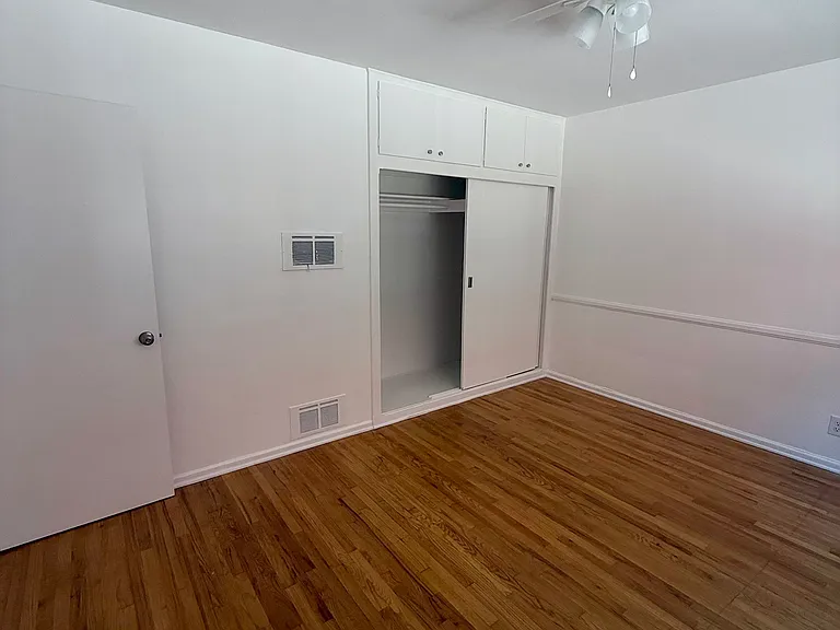 1234 N Orange Grove Ave #3 — Photo 8