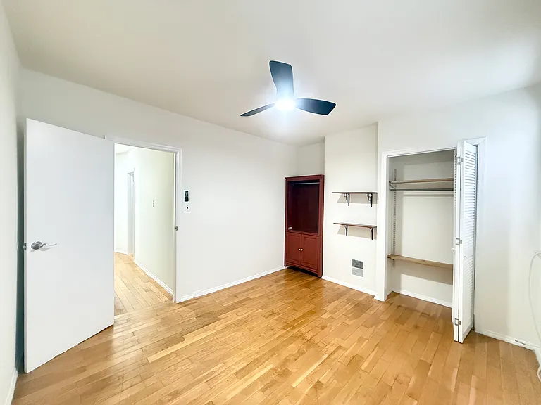2544 S Darien St — Photo 8