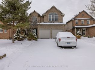 68 Southcreek Dr, Hamilton, ON L9K 1M2
