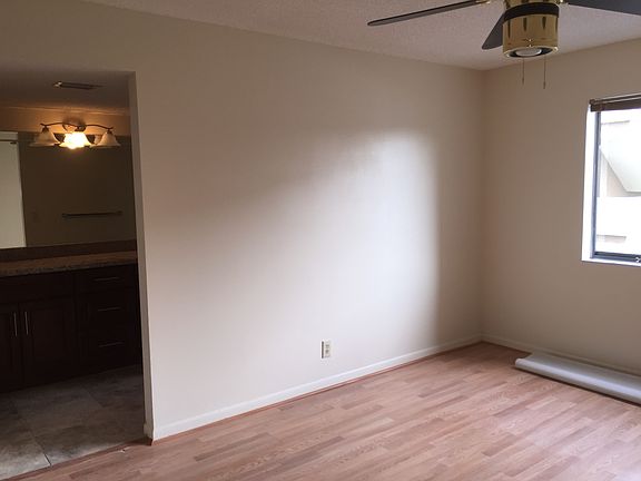 3rd image of 8030 Hampton Blvd APT 207