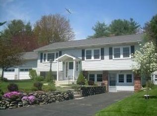 13 Sims St, Nashua, NH 03063
