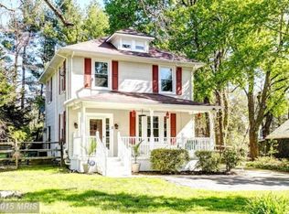 2 Shirley Ave, Reisterstown, MD 21136