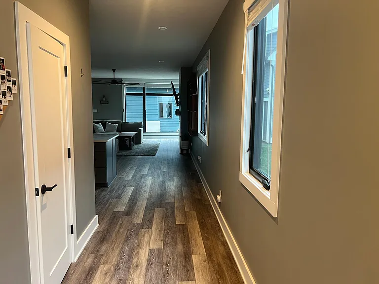 2036 N College Ave — Photo 11