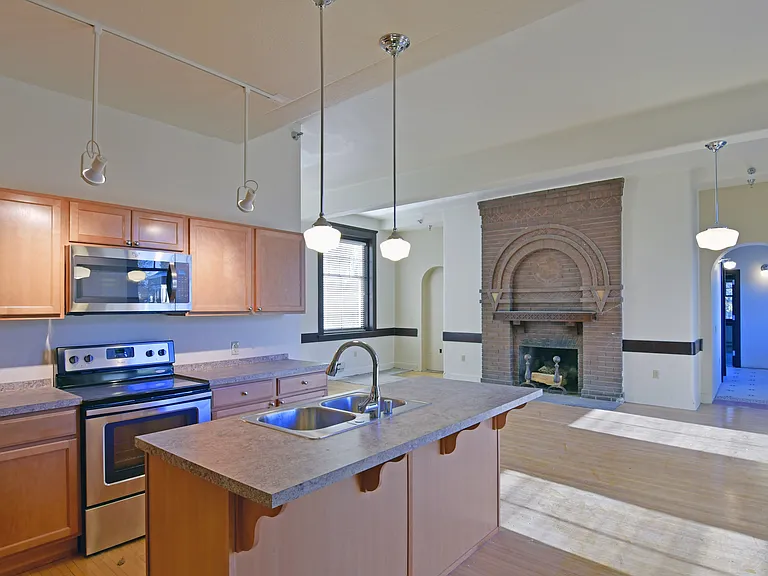1447 Patterson Loop #207 — Photo 11