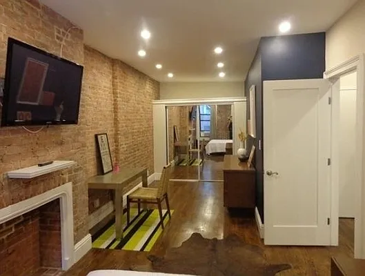 Rented by Town Residential | media 15