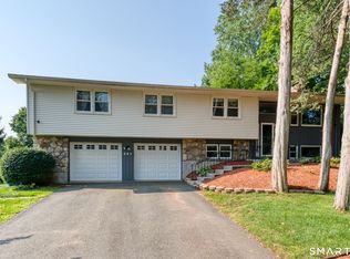 341 Kennedy Rd, Manchester, CT 06042