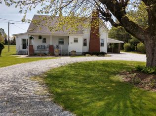 4136 Haywood Rd, Mills River, NC 28759