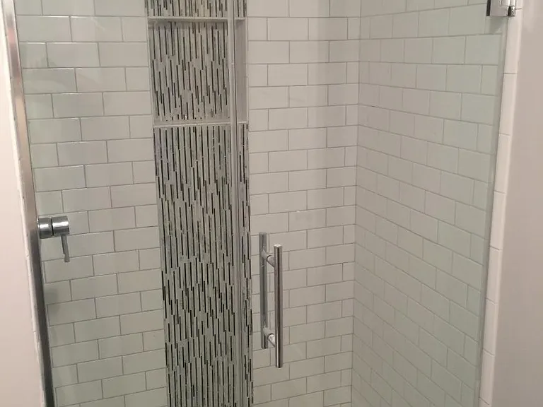 2nd bath shower
