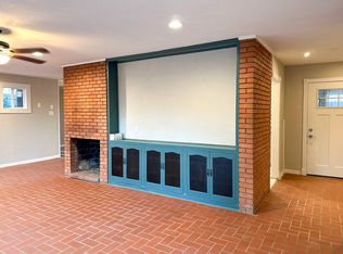 1505 Ronne Dr, Irving, TX 75060