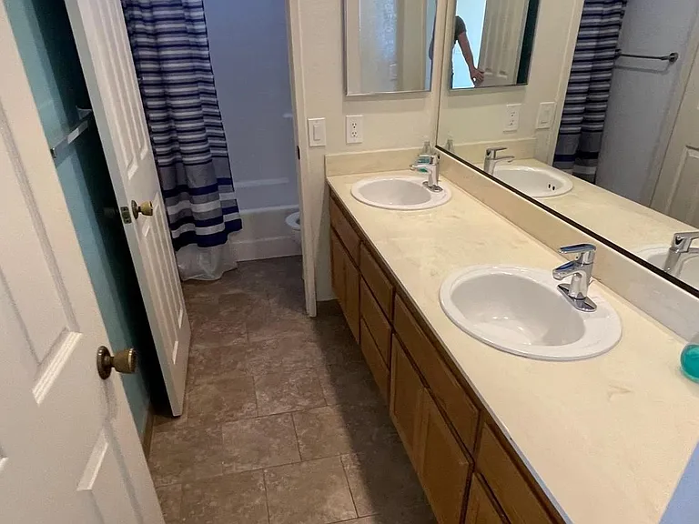 Alderwood Cir — Photo 24