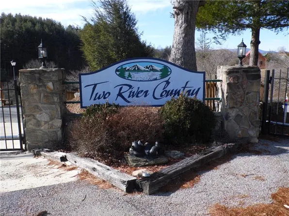 Isabel Way #14, Piney Creek, NC 28663