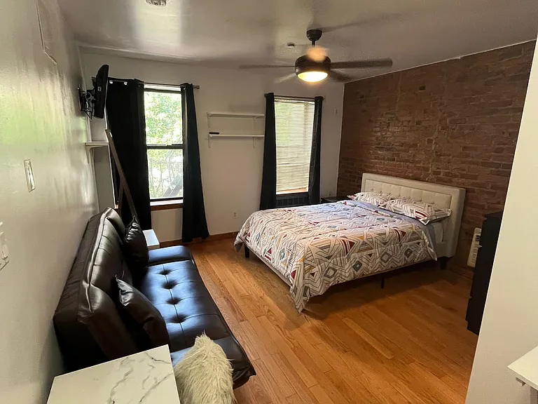 140 E 31st St #48 — Photo 2