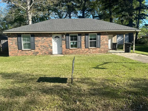 17325 Ashton Ave, Greenwell Springs, LA 70739