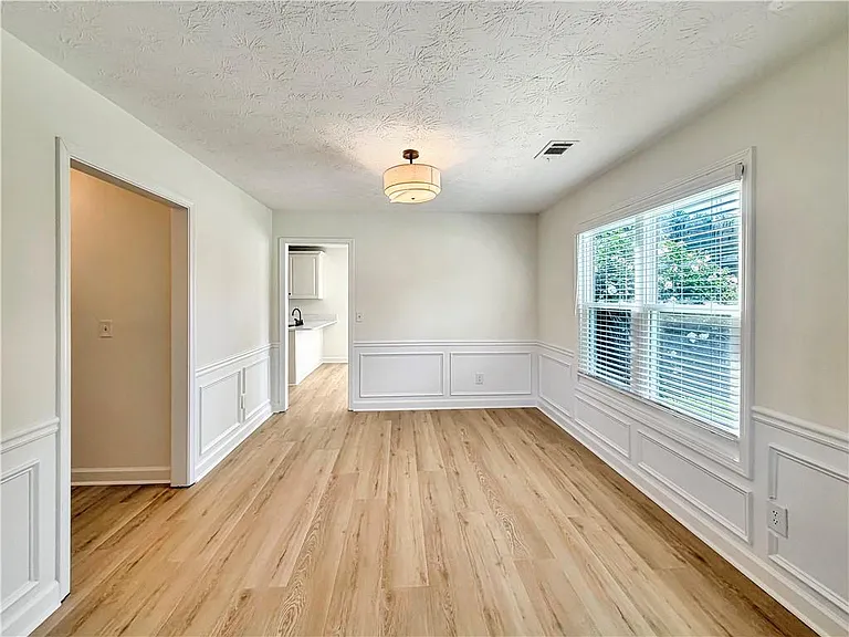 2845 Factor Walk Blvd — Photo 6
