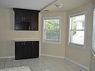 242 Spring Rd #B — Photo 7