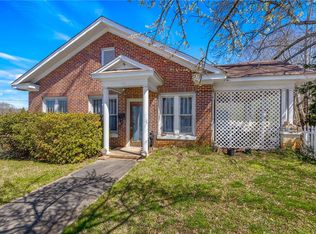 268 Ann St, Pickens, SC 29671