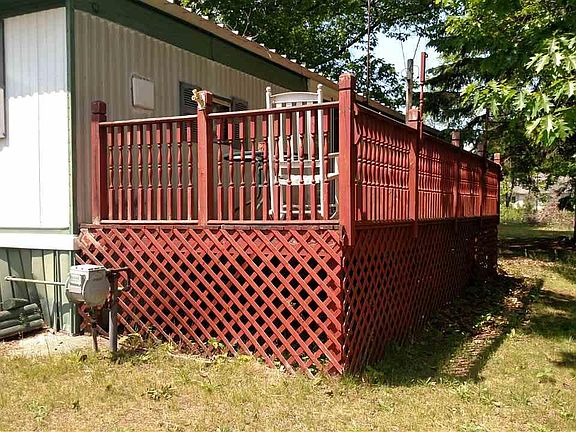 3rd image of 5841 Prescott Dr