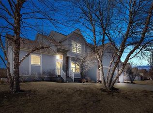 802 Cedar Ridge Dr, Raymore, MO 64083