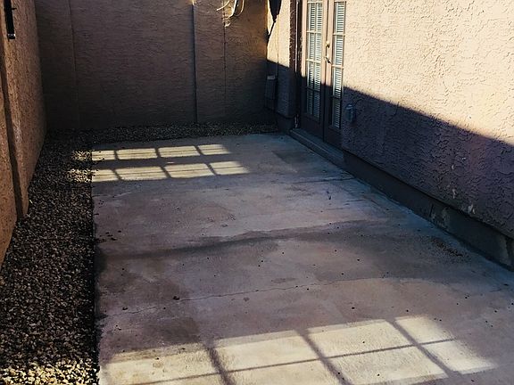5th image of 2405 W Avalon Dr