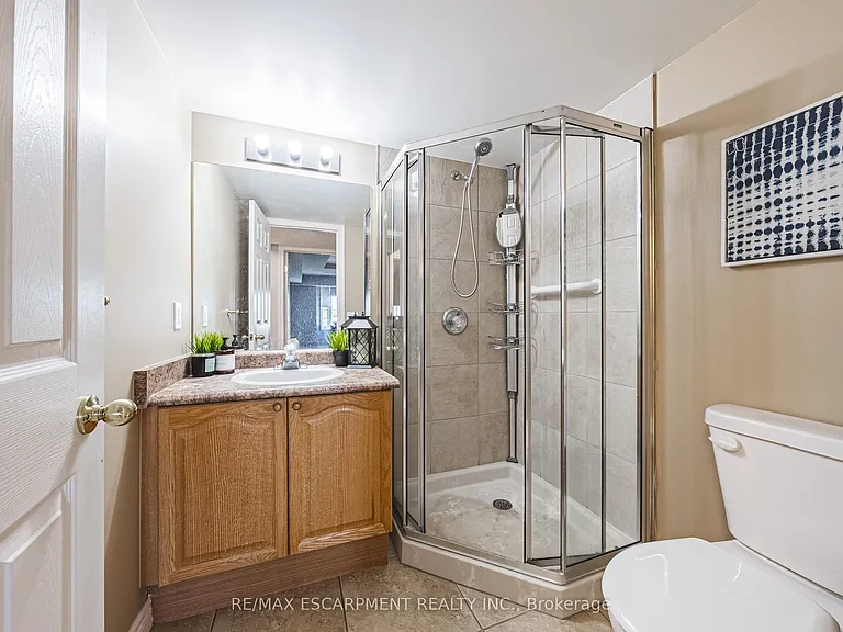 990 Golf Links Rd #308 — Photo 21