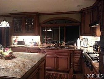 2nd image of 15136 Peach St