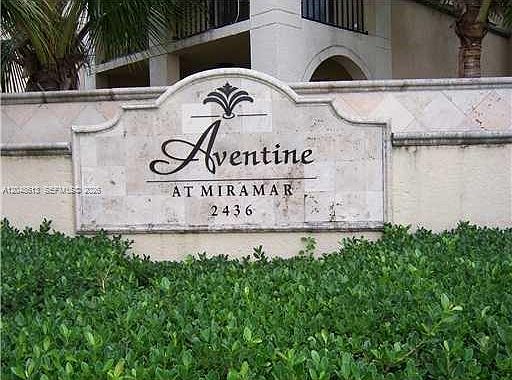 1st image of 2541 Centergate Dr APT 101
