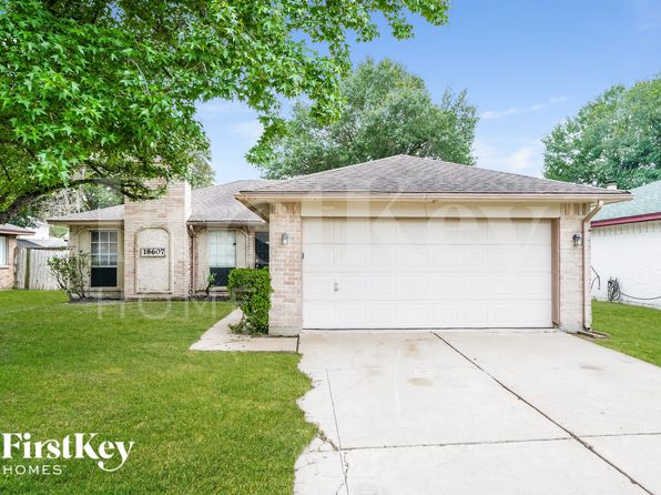 18607 Andalusian Dr