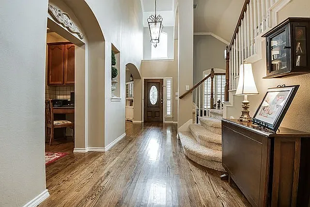 2056 Barret Dr — Photo 15