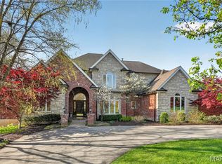 11 Fielding Rd, Saint Louis, MO