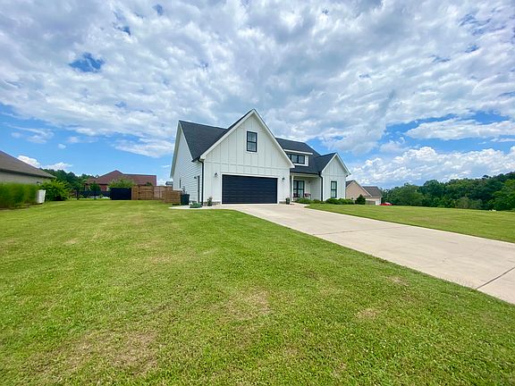 5th image of 332 Sentry Oaks Dr