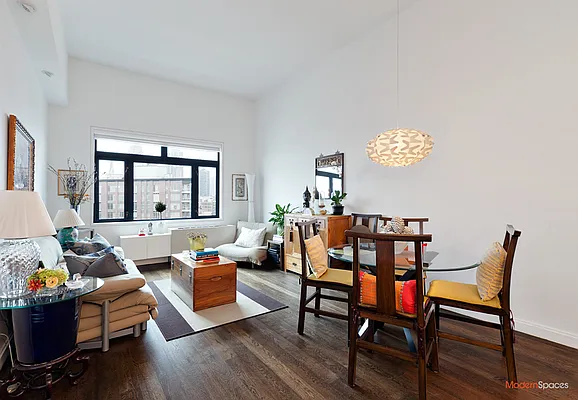 Rented by Modern Spaces | media 8