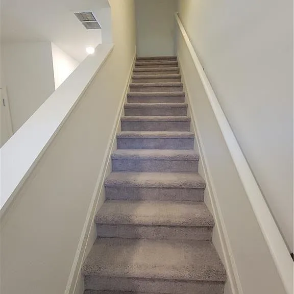 209 Swindon Dr — Photo 13