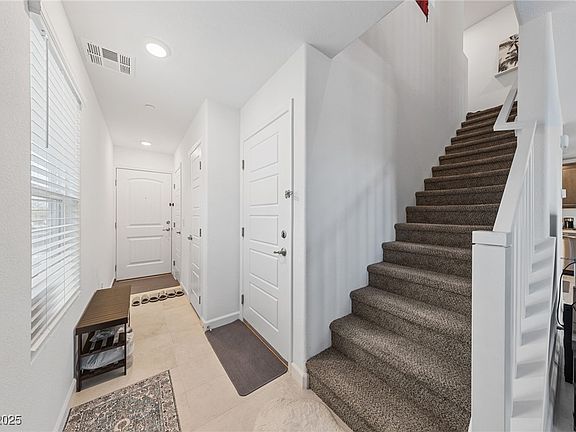 2nd image of 318 Brockbank Pl
