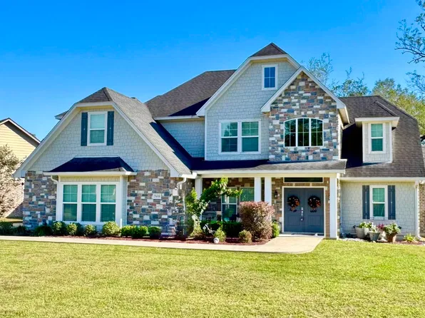 5600 Lexington Cir, Lumberton, TX 77657