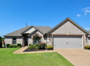 9 Nehemiah Dr, Jackson, TN 38305