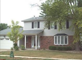 1943 Tealwood Cove Dr, Florissant, MO 63031
